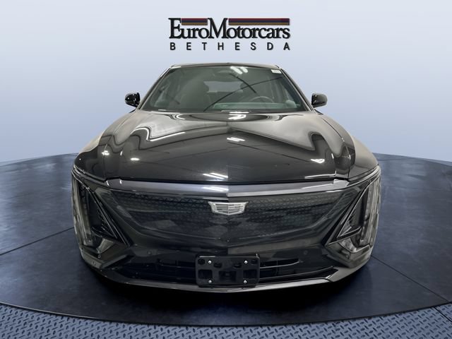 Used 2025 Cadillac Lyriq Sport w/ LPO, Floor Liner Package AWD/4WD image 8