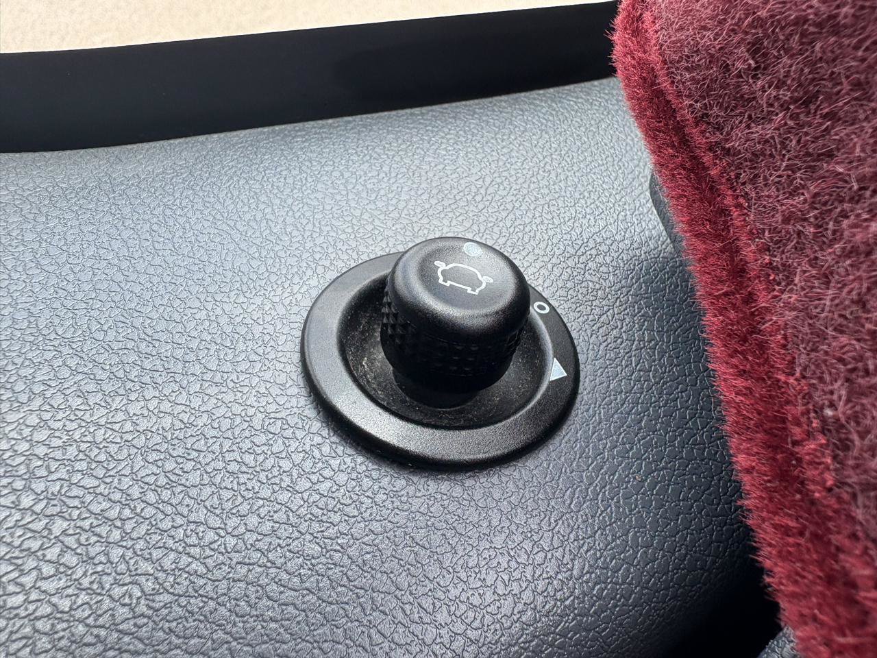 Used 2010 Ford Transit Connect XLT FWD image 46