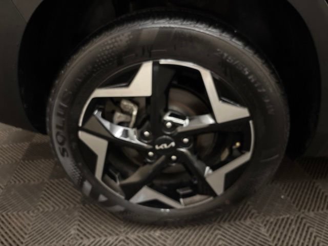 Used 2026 Kia Seltos S AWD/4WD image 24
