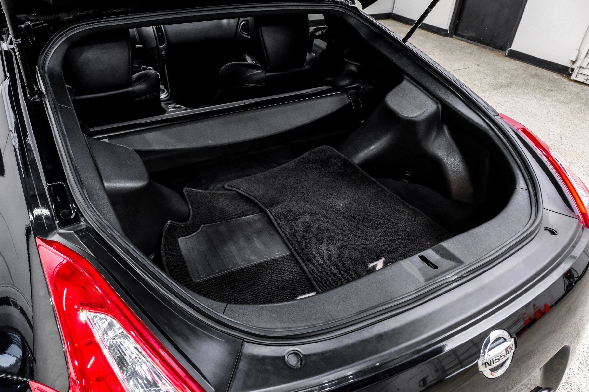 Used 2012 Nissan 370Z Touring w/ Sport Pkg RWD image 55