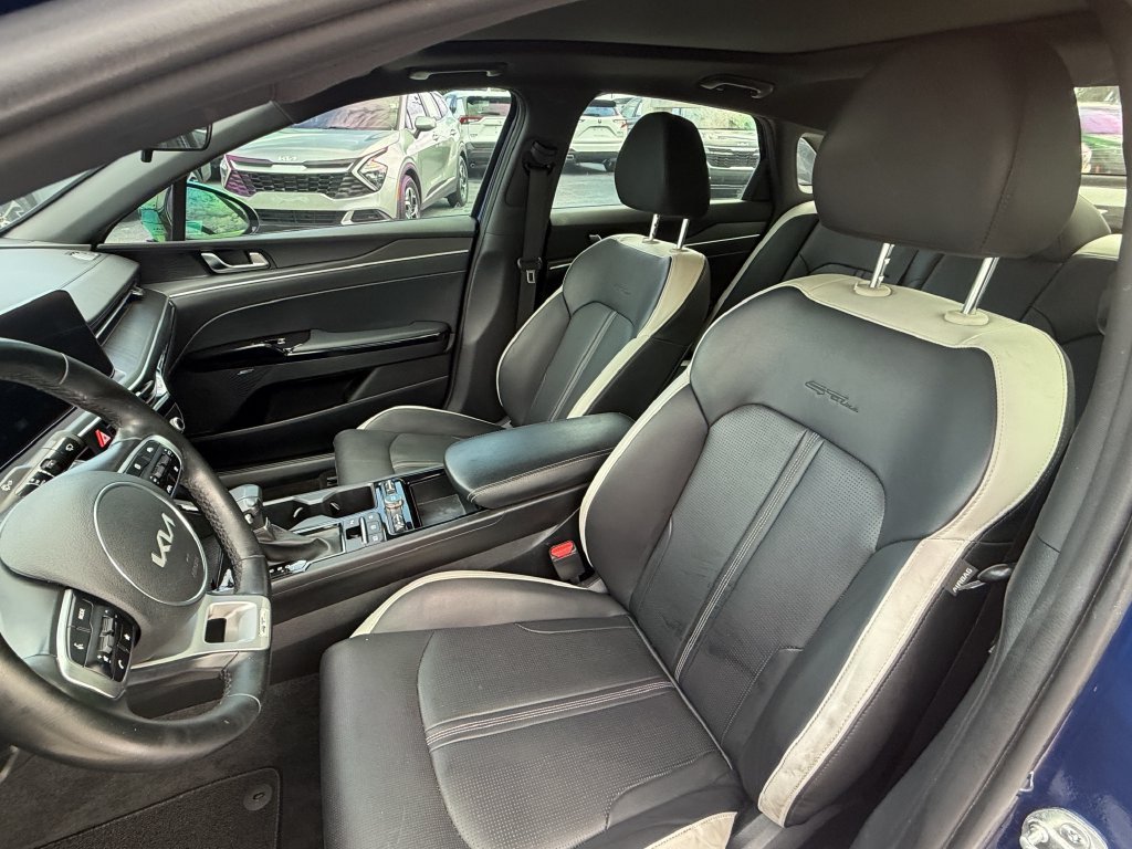 Used 2025 Kia K5 GT-Line w/ GT-Line Premium Package FWD image 17