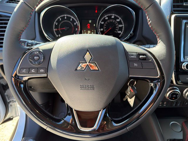 New 2027 Mitsubishi Outlander Sport LE FWD image 29