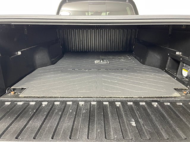 Used 2021 Toyota Tacoma Limited AWD/4WD image 21