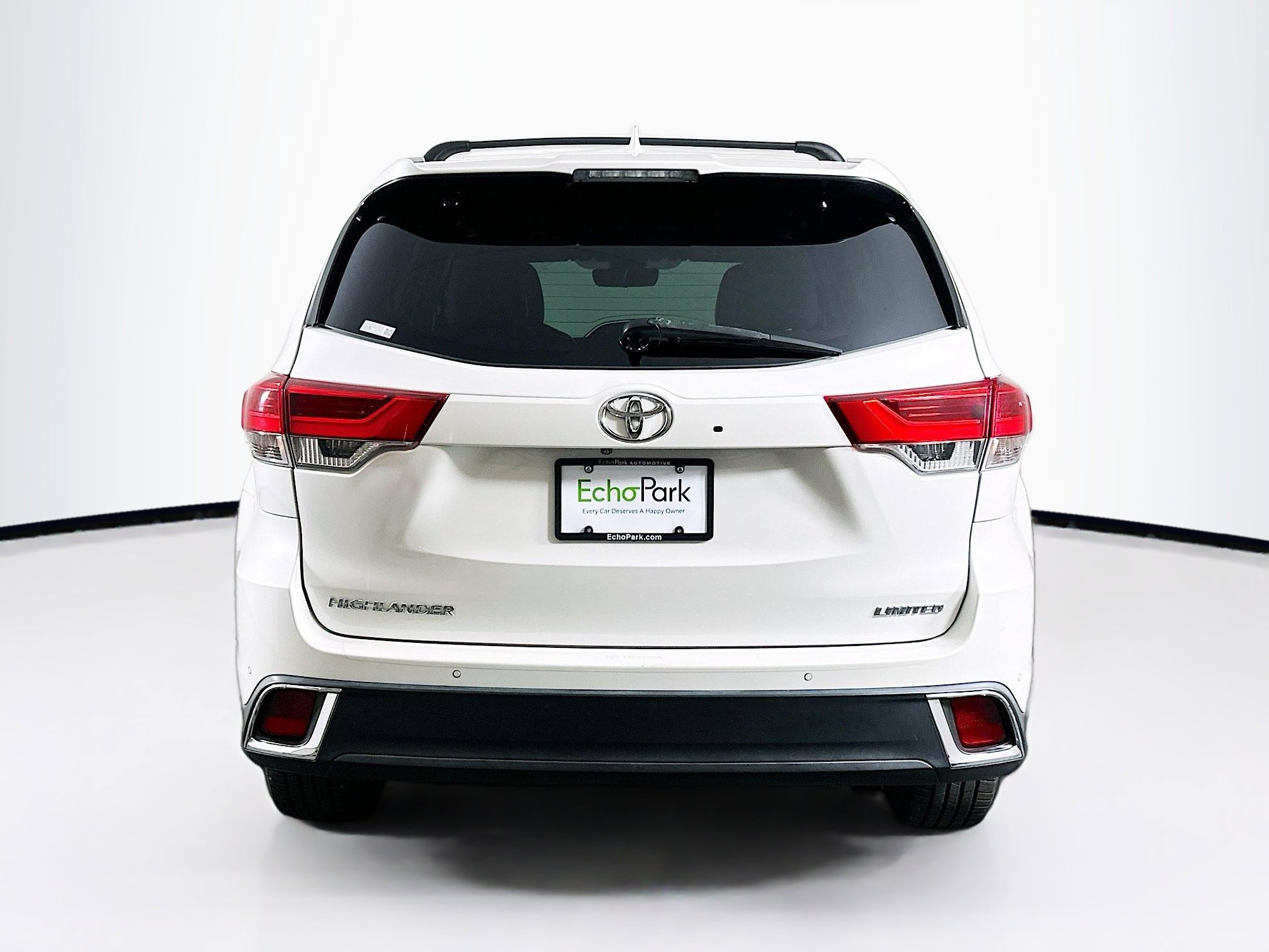 Used 2019 Toyota Highlander Limited FWD image 7