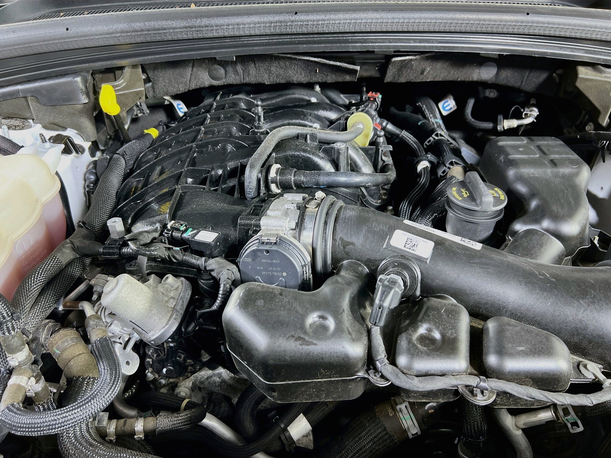 Used 2023 Jeep Grand Cherokee Altitude AWD/4WD image 29