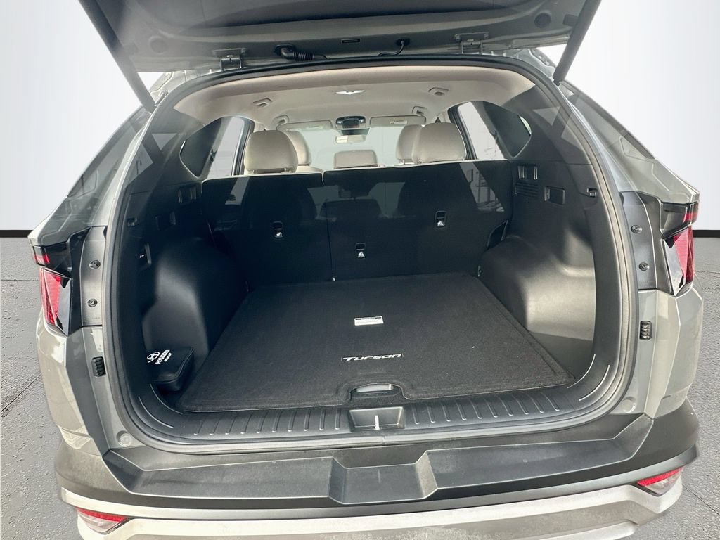 Used 2025 Hyundai Tucson SEL FWD image 23