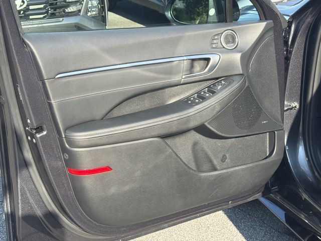 Used 2020 Hyundai Sonata Limited FWD image 12