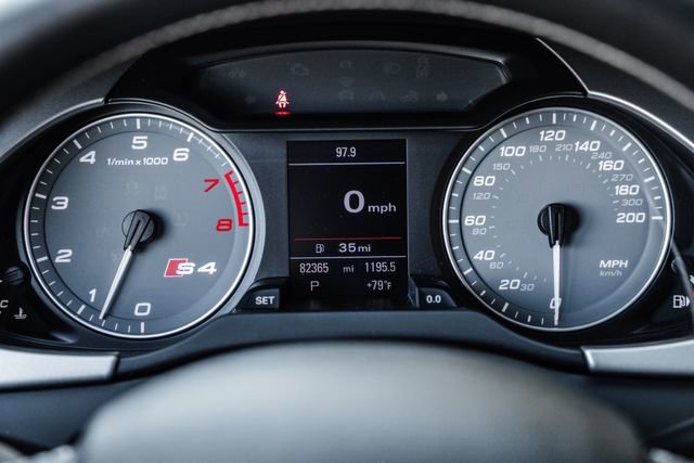 Used 2010 Audi S4 Premium Plus w/ Navigation Pkg w/Camera image 12