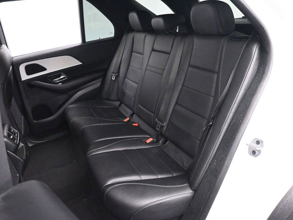 Used 2024 Mercedes-Benz GLE 450e 4MATIC image 18