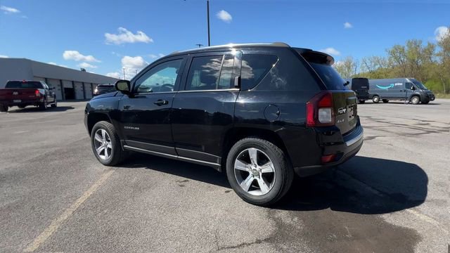 Used 2017 Jeep Compass High Altitude AWD/4WD image 6