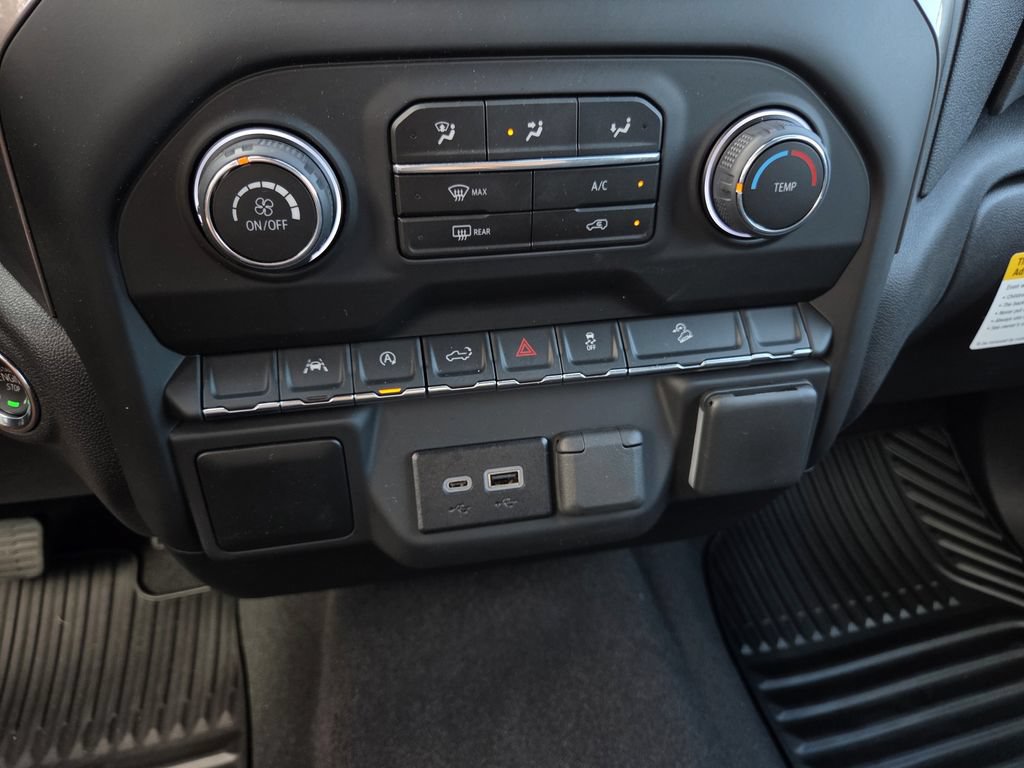 New 2026 Chevrolet Silverado 1500 Custom Trail Boss w/ Turbomax Blackout Package AWD/4WD image 12