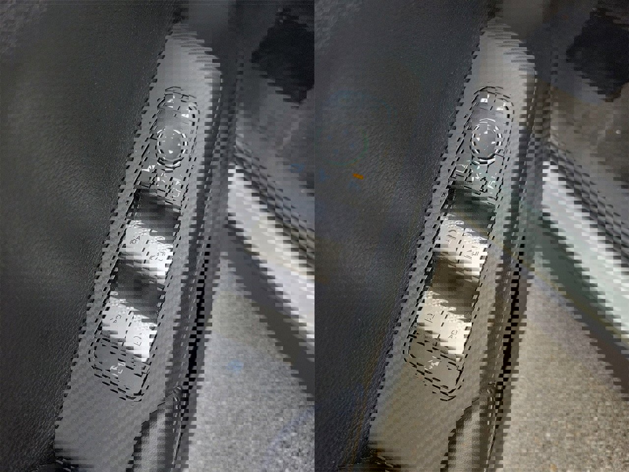 Used 2024 Mitsubishi Outlander SE image 15