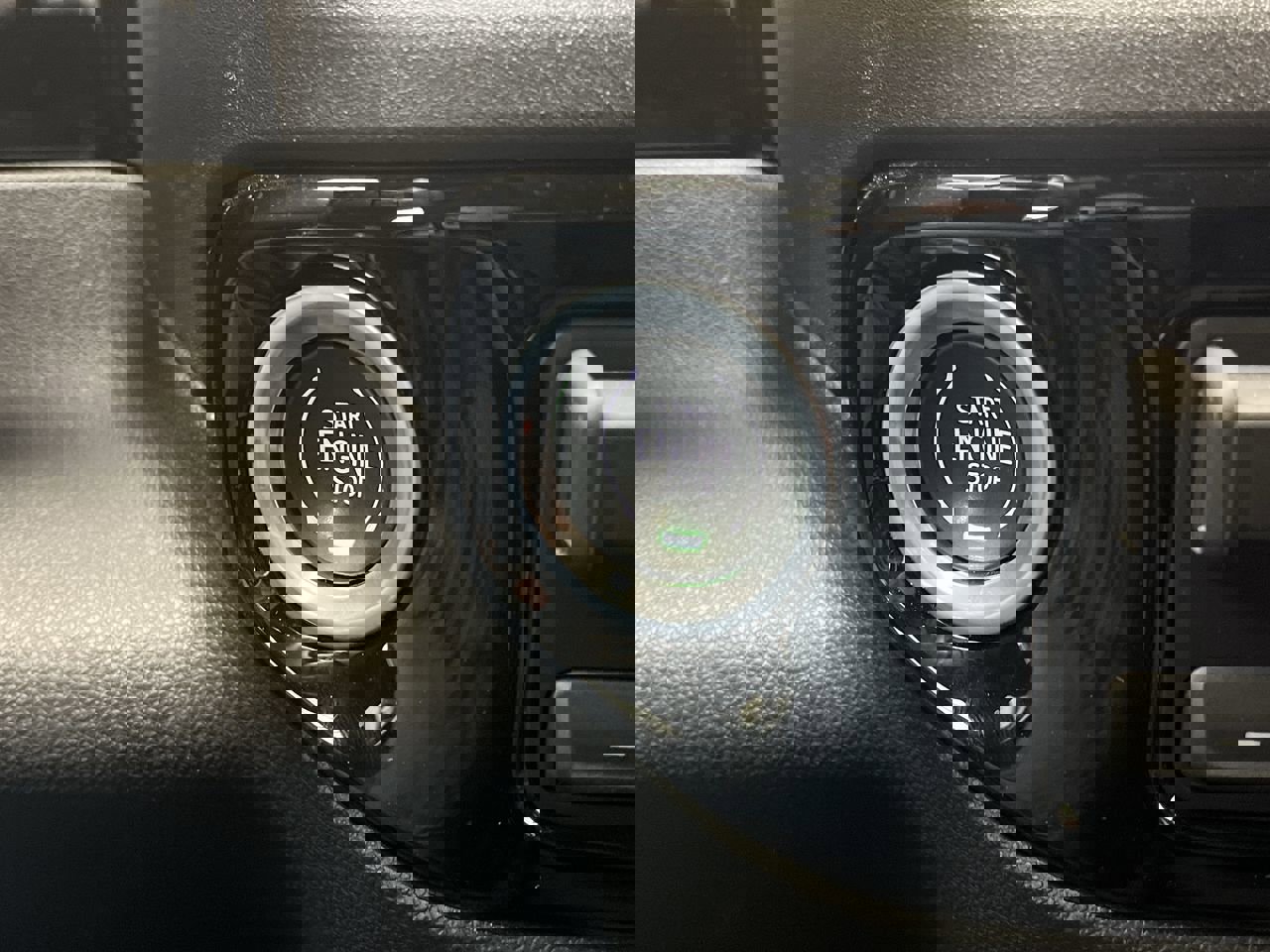 Used 2024 Chevrolet Silverado 1500 LT image 21