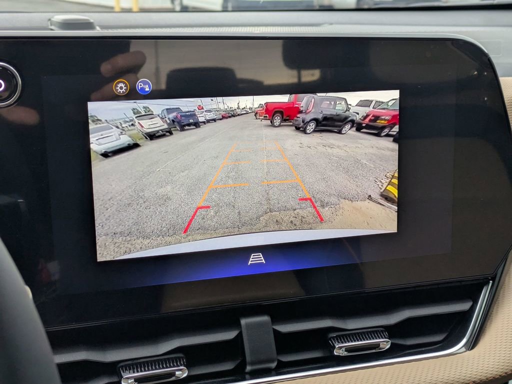 New 2026 Chevrolet Equinox ACTIV w/ Convenience Package III image 26