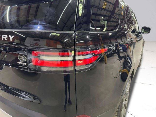Used 2017 Land Rover Discovery HSE AWD/4WD image 68