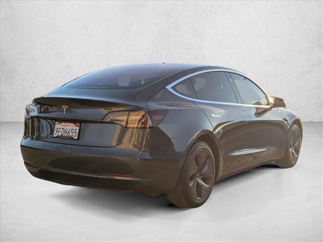 Used 2018 Tesla Model 3 Long Range image 4