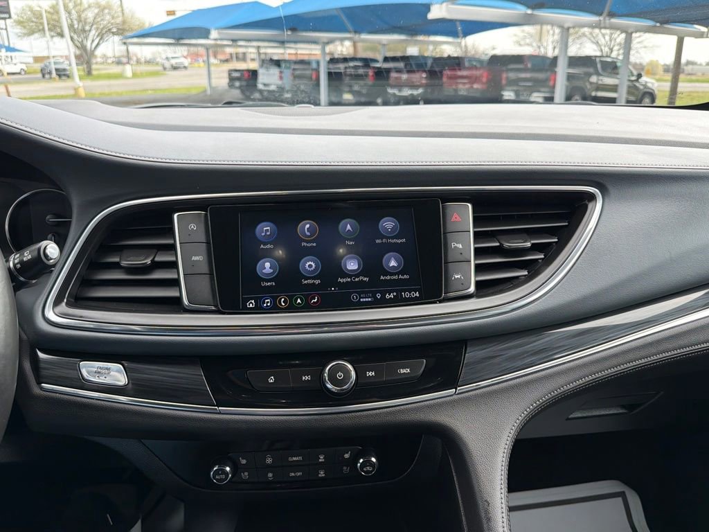 Used 2024 Buick Enclave Premium image 18