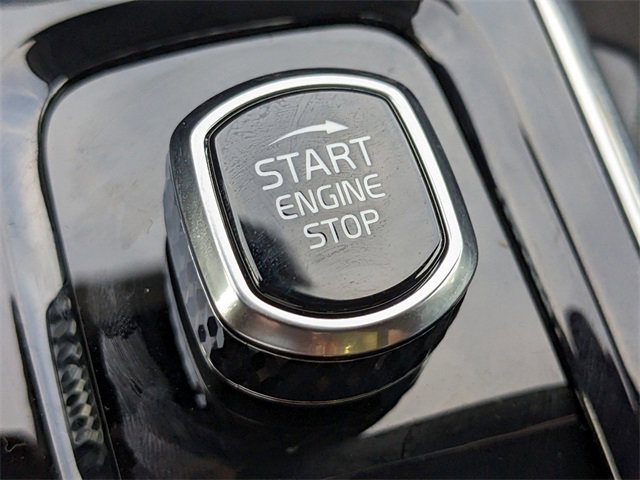 New 2025 Volvo XC60 B5 Core w/ Climate Package image 29