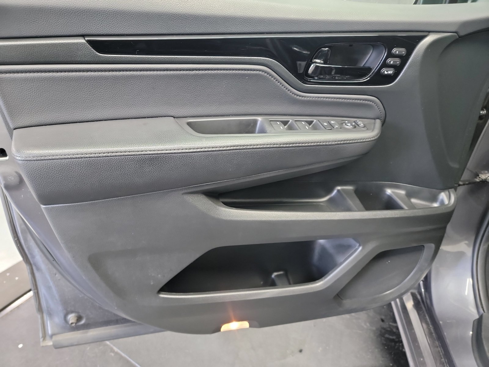 Certified 2023 Honda Odyssey Touring image 13