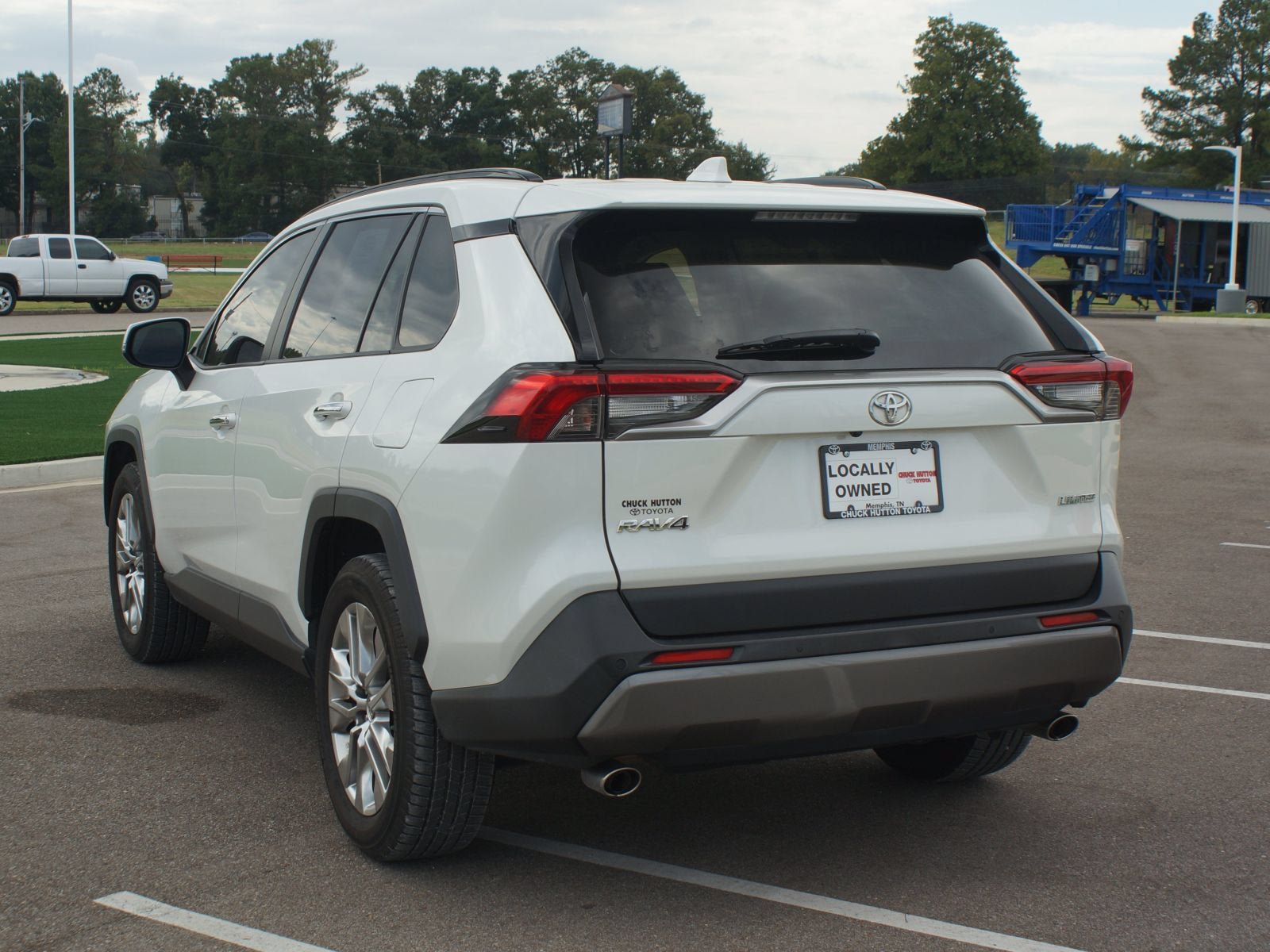 Used 2019 Toyota RAV4 Limited w/ Advanced Technology Package FWD image 19