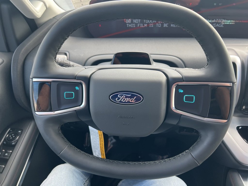 New 2025 Ford Expedition Active image 27