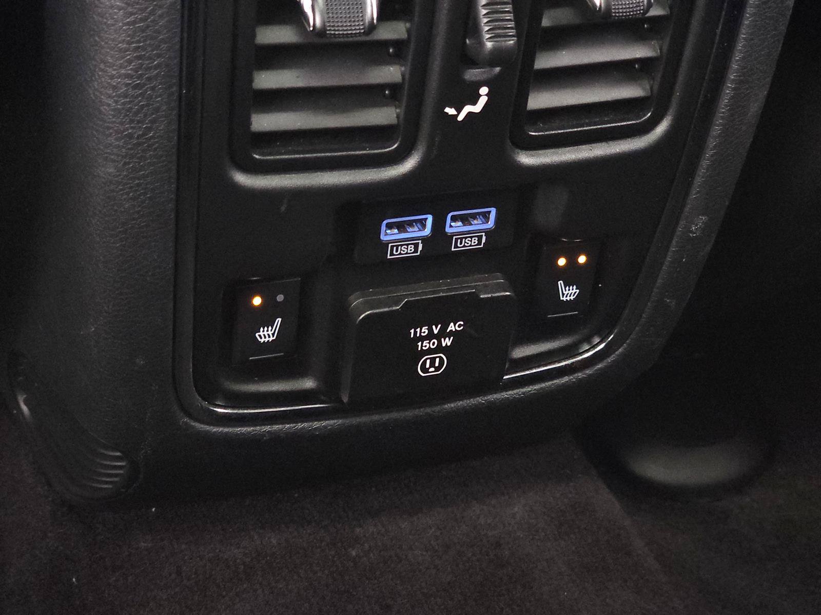 Used 2019 Jeep Grand Cherokee Overland AWD/4WD image 35