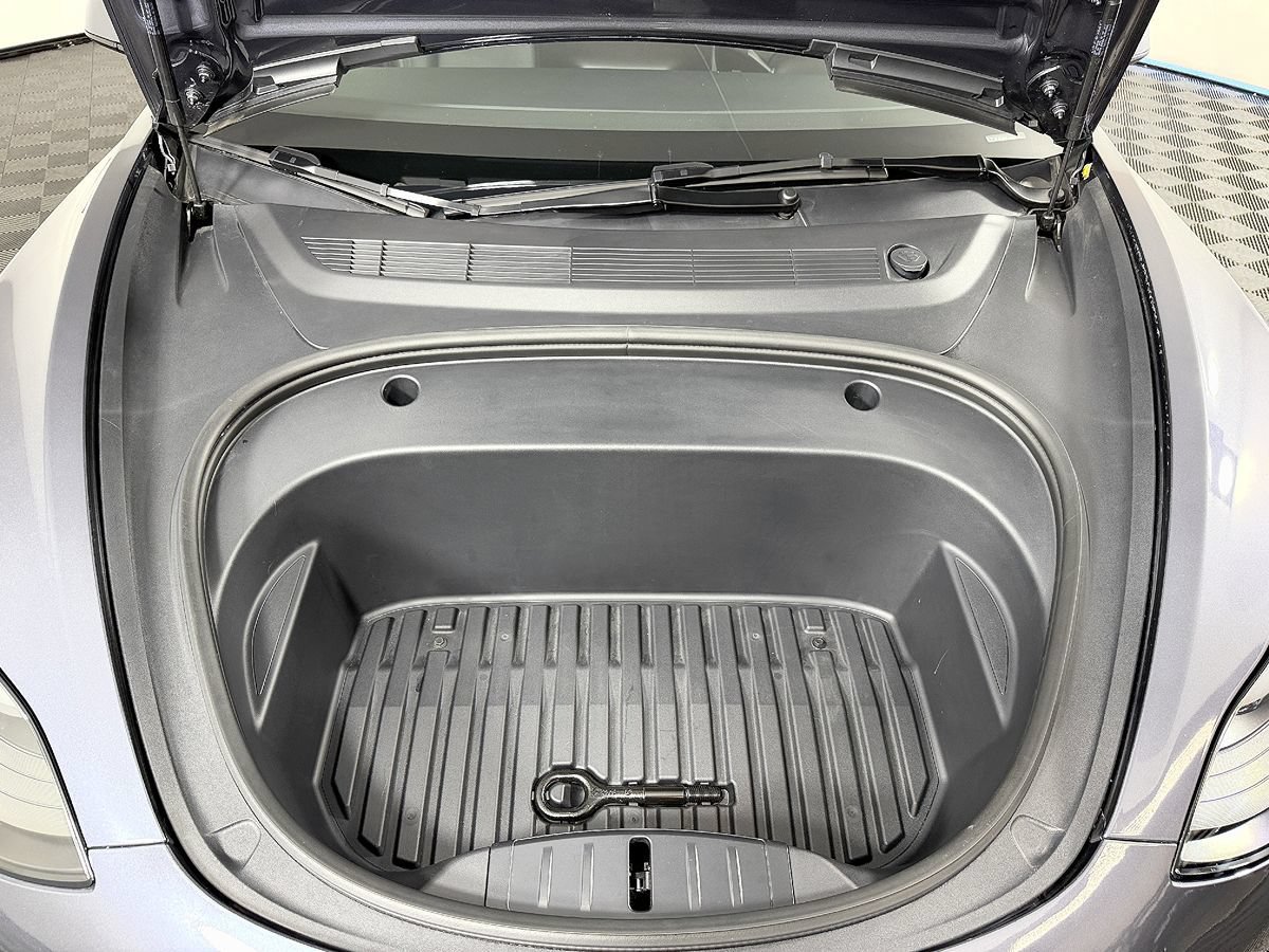 Used 2023 Tesla Model 3 Standard Range RWD image 19
