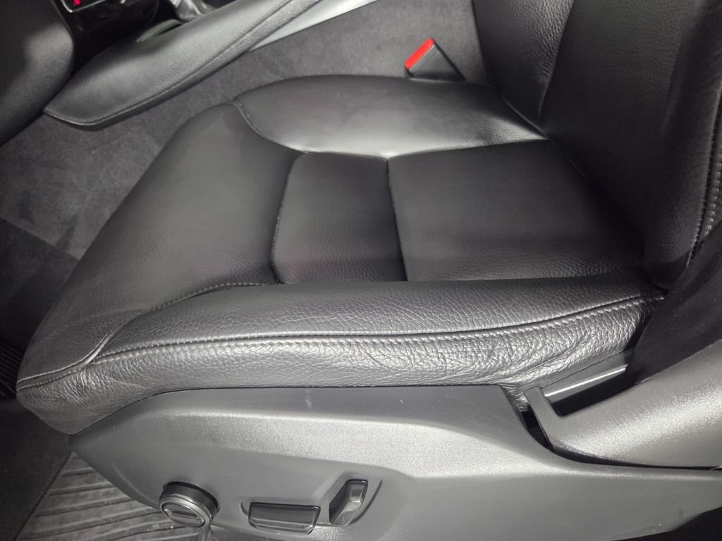 Used 2019 Volvo XC90 T6 Momentum w/ Protection Package Premier AWD/4WD image 11