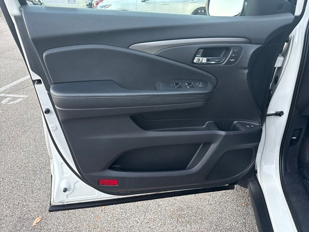 Used 2019 Honda Pilot EX-L image 10