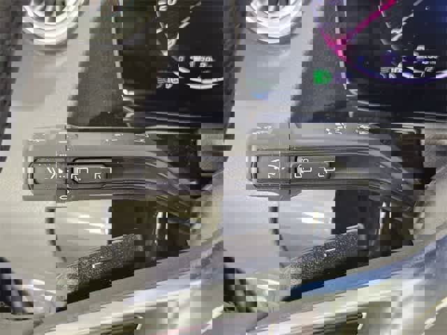 Certified 2025 Mercedes-Benz GLA 250 4MATIC image 54