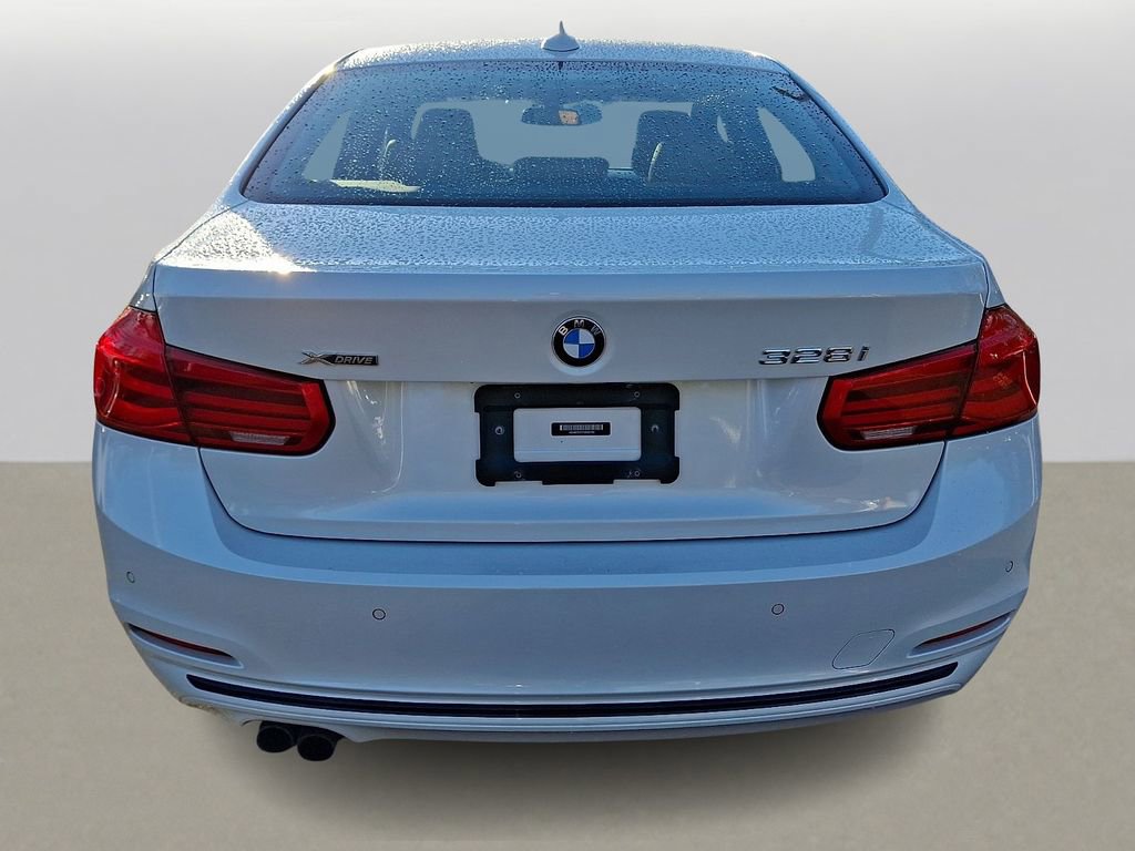 Used 2016 BMW 328i xDrive Sedan image 4
