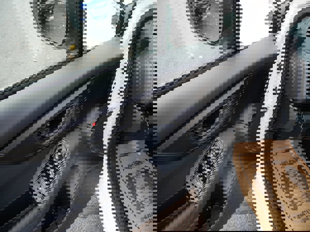 Used 2021 Subaru Impreza 2.0i image 15