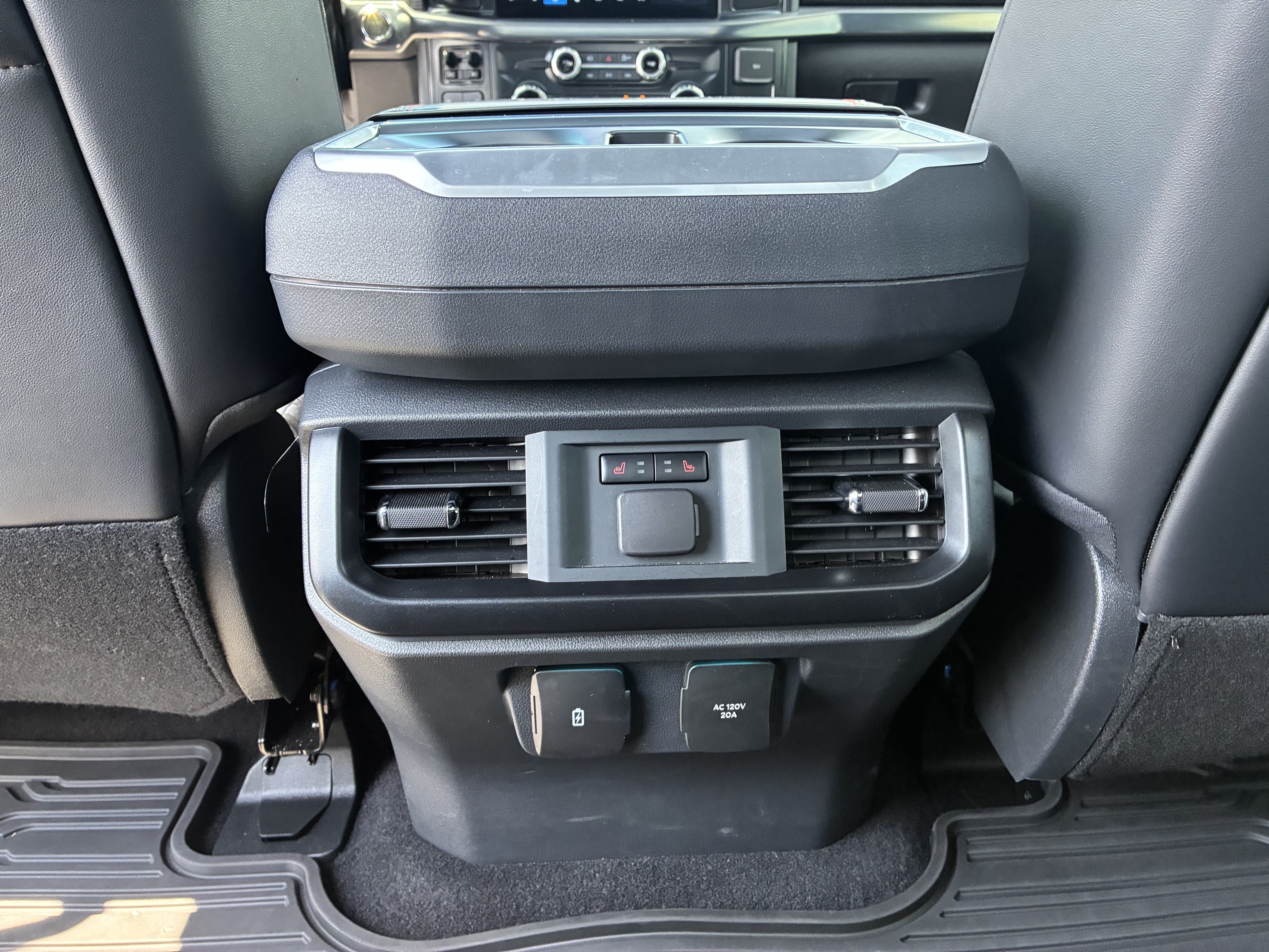Used 2025 Ford F150 Raptor AWD/4WD image 18