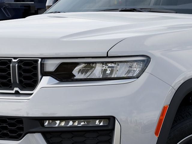 New 2026 Jeep Grand Cherokee Limited AWD/4WD image 10