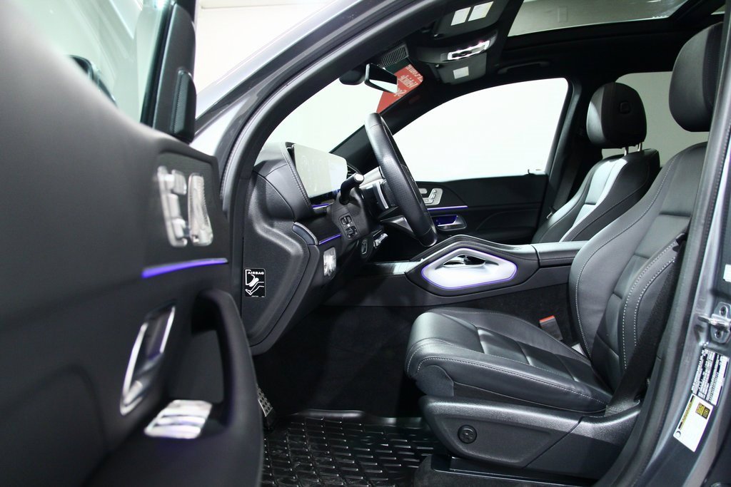 Used 2025 Mercedes-Benz GLS 450 4MATIC image 20