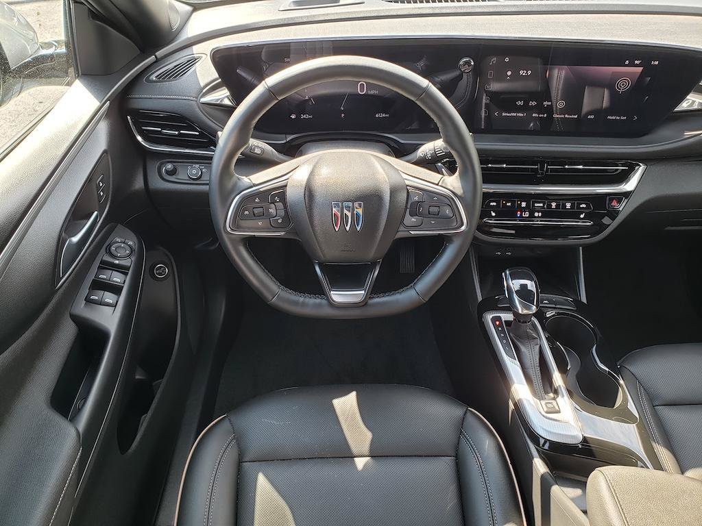 Used 2026 Buick Envista Avenir FWD image 14