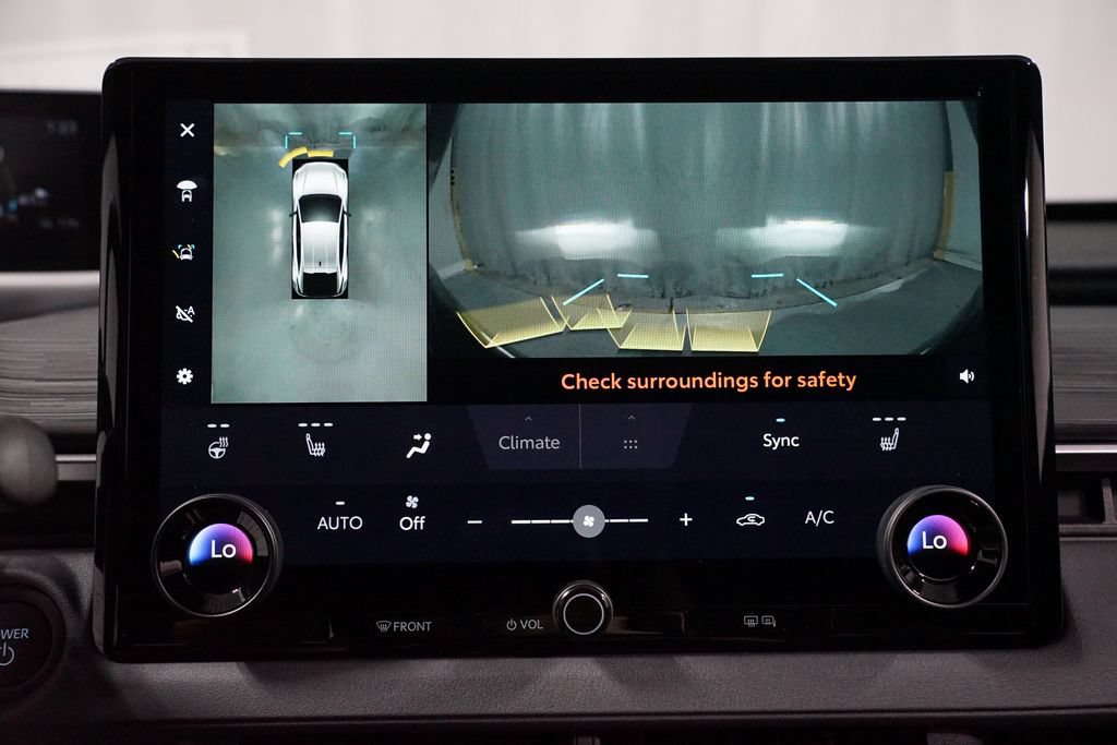 New 2026 Toyota C-HR AWD/4WD image 19