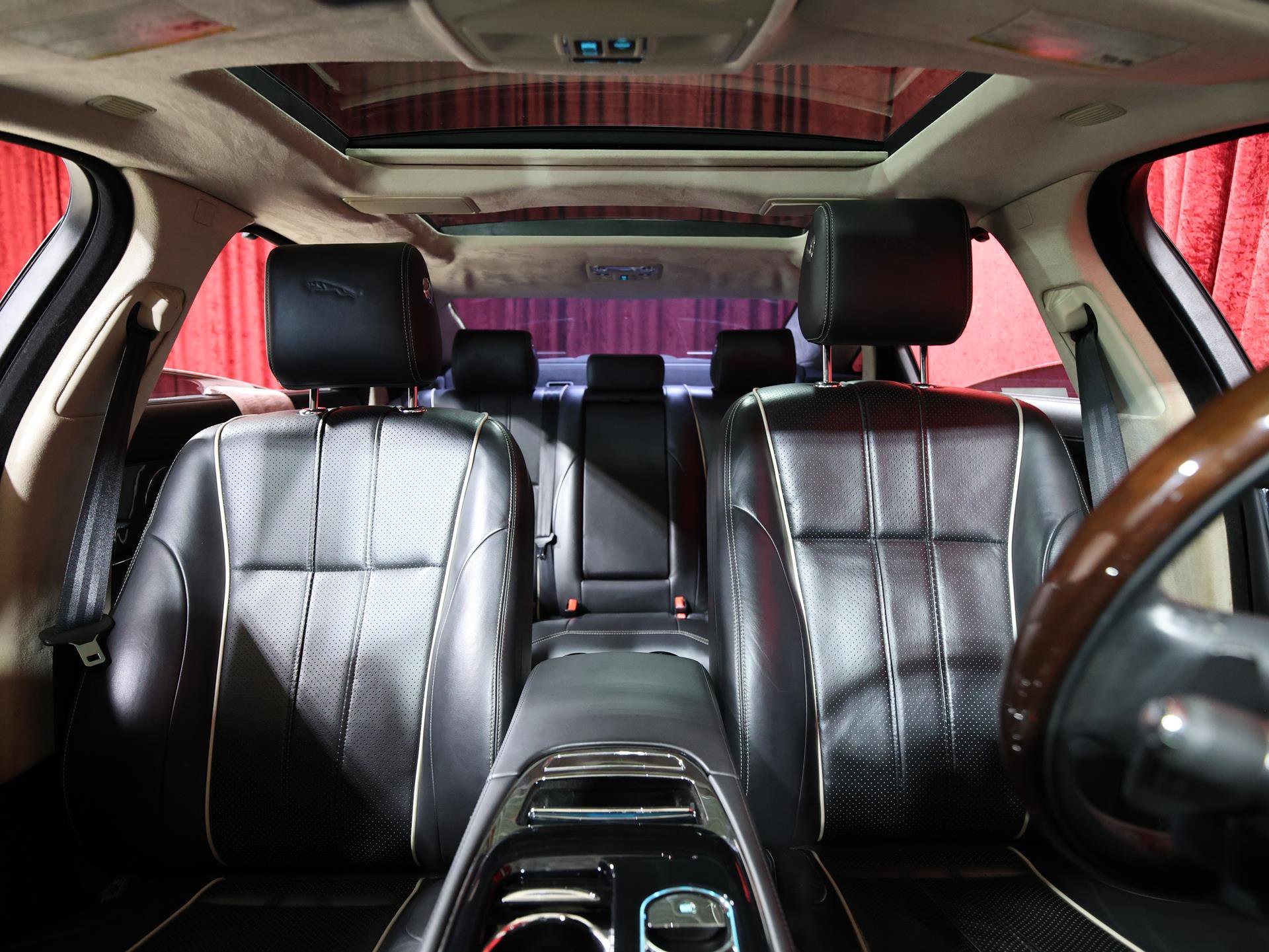 Used 2015 Jaguar XJ L Portfolio image 27