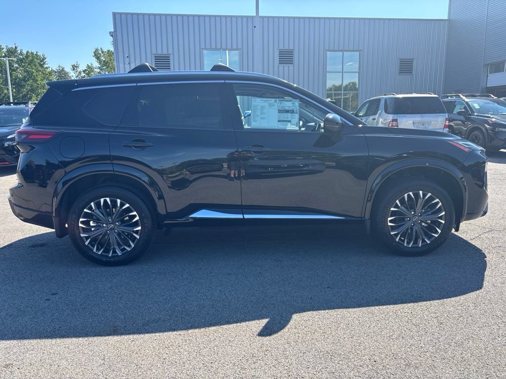 New 2026 Nissan Rogue Platinum AWD/4WD image 4