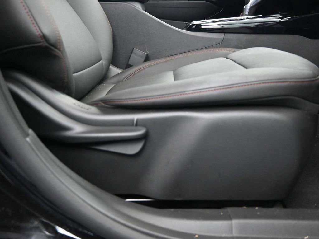 Certified 2026 Chevrolet Trax RS w/ Driver Confidence Package image 15