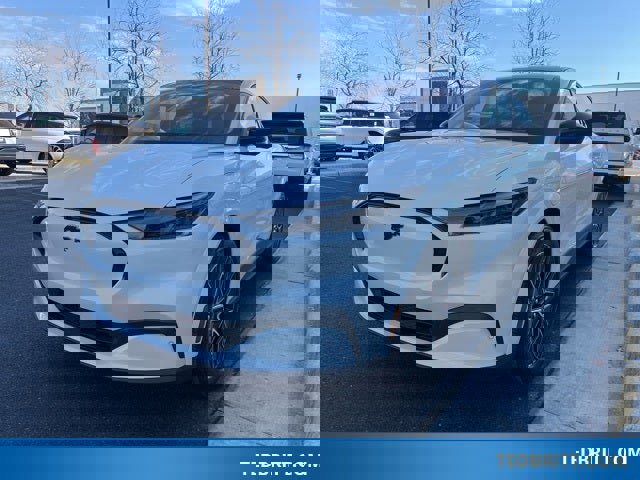 Certified 2025 Ford Mustang Mach-E Premium image 3