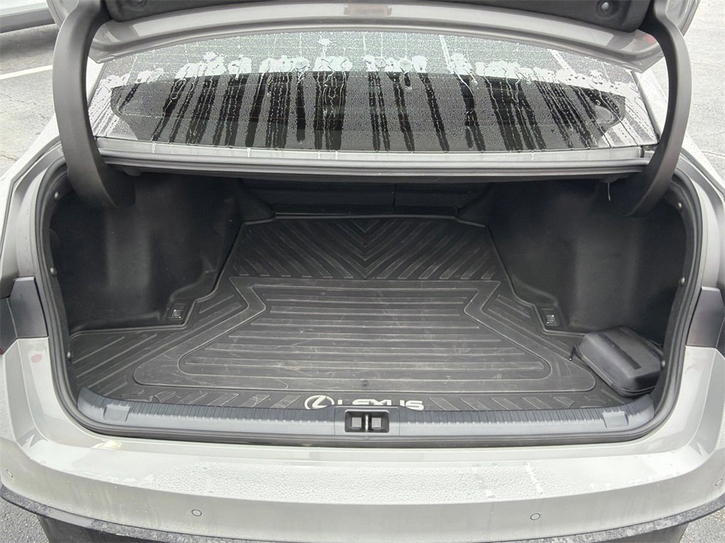 Used 2024 Lexus IS 350 F Sport image 18