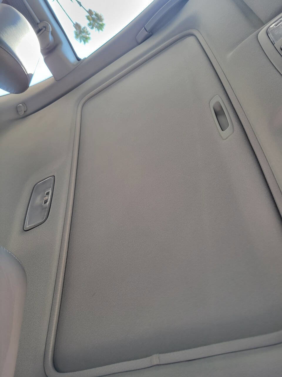 Used 2004 Toyota Solara SLE image 28