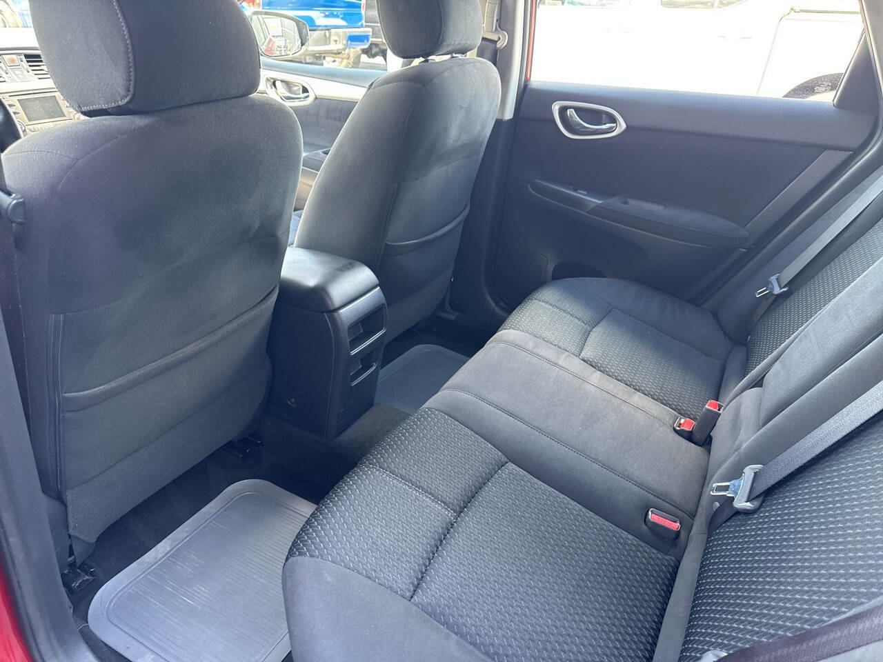 Used 2013 Nissan Sentra SR w/ Driver Pkg FWD image 18