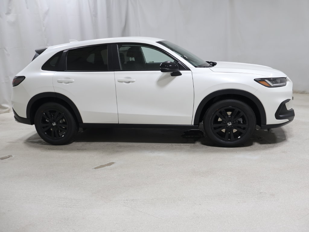 New 2027 Honda HR-V Sport image 8