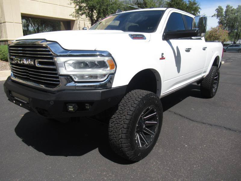 Used 2020 RAM 2500 Laramie AWD/4WD image 2