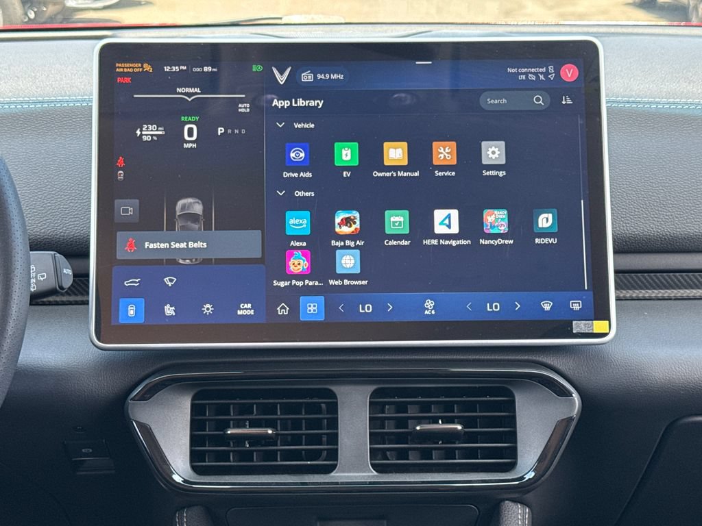 New 2025 VinFast VF 8 Eco AWD/4WD image 23