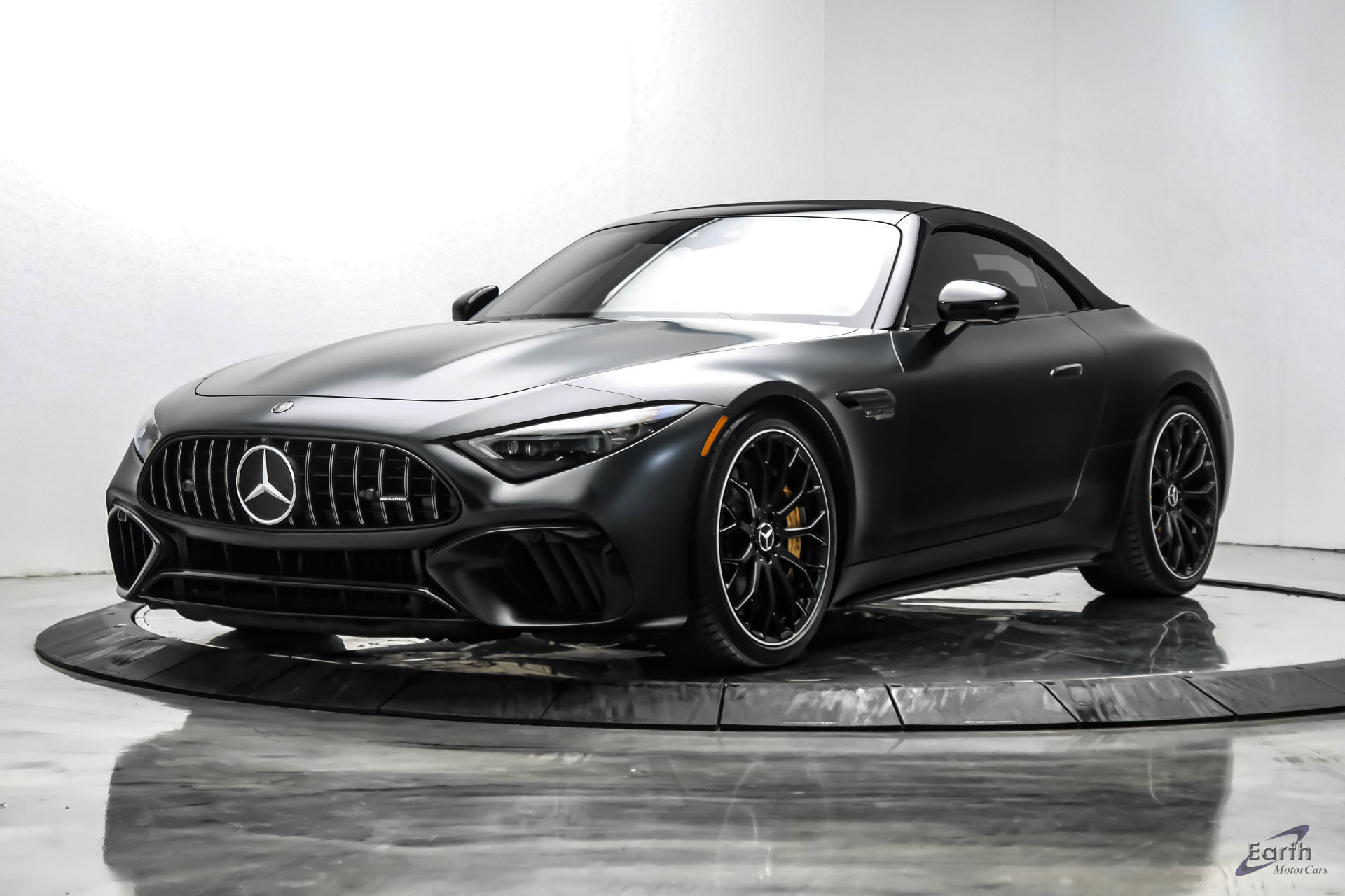Used 2026 Mercedes-Benz SL 63 AMG S e Performance 4MATIC image 6