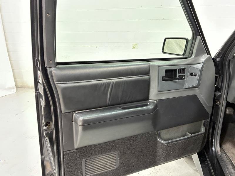 Used 1993 GMC Jimmy AWD/4WD image 11