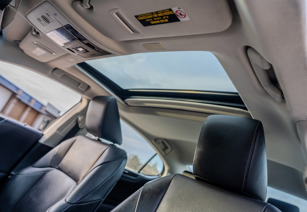 Used 2021 Lexus ES 350 Premium image 28